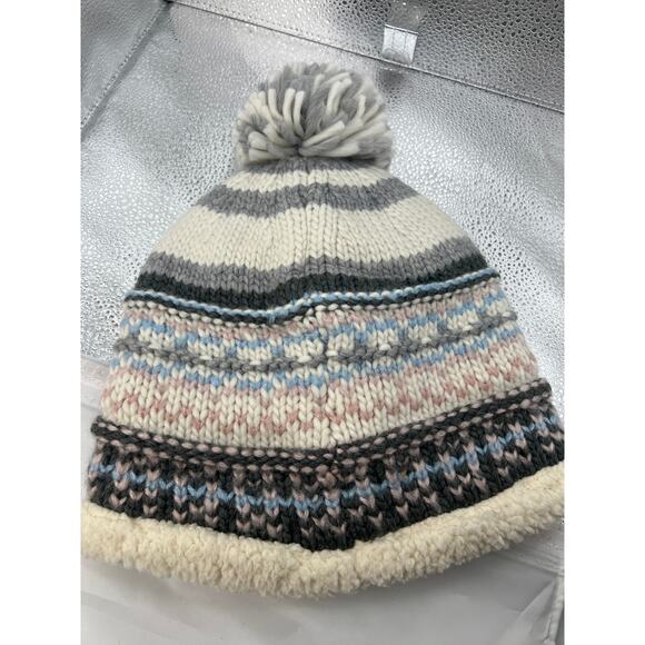 Lands End Beanie hat with Pom Pom Skiing Winter One Size NWOT‎ - Picture 1 of 4